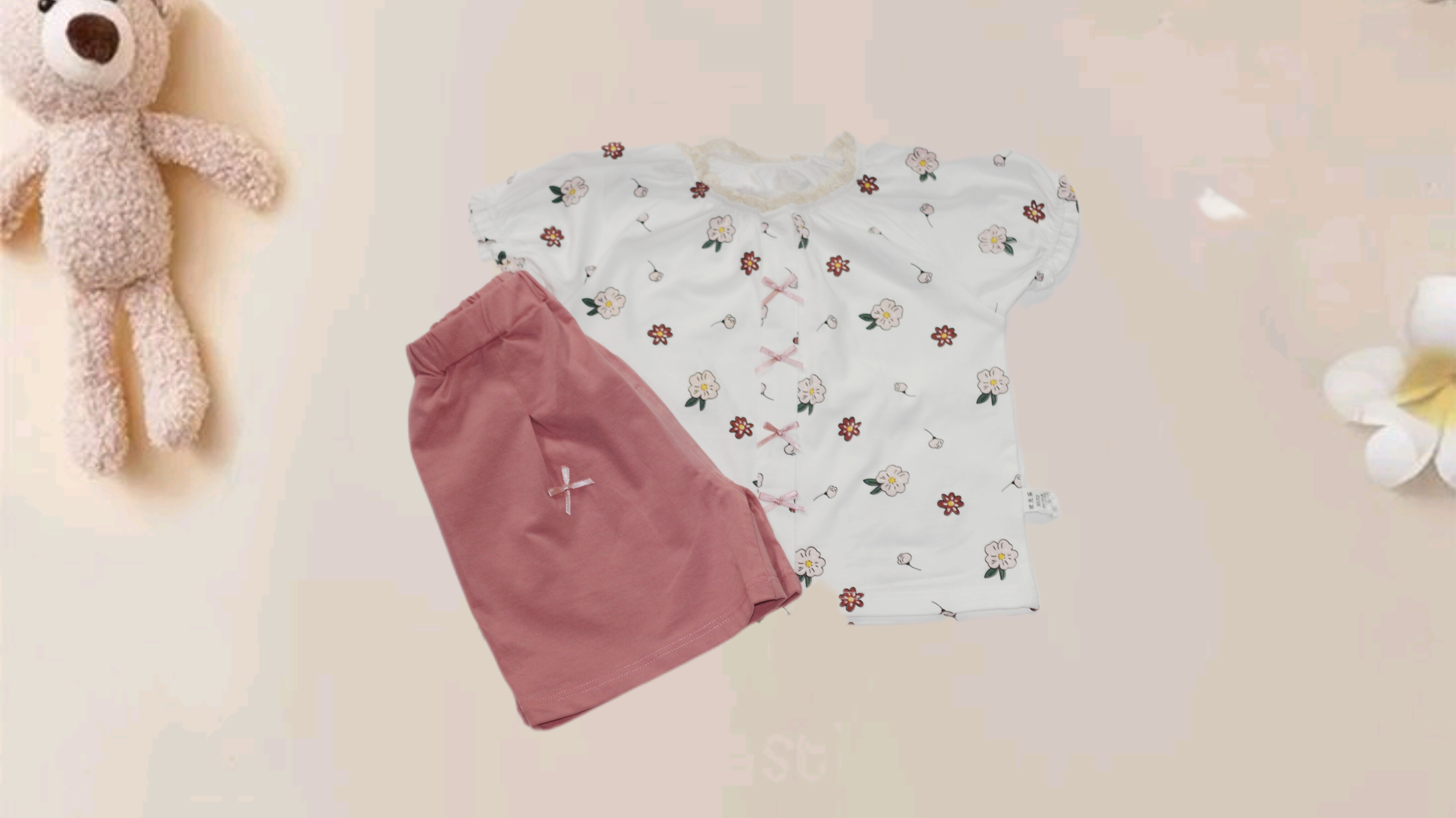Girls Shirt & Shorts